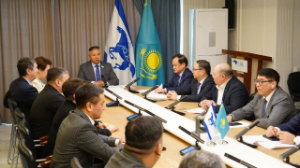 «اق جول» دەمپارتياسى جاڭا كونستيتۋسيا جوباسىن قولدايتىنىن مالىمدەدى