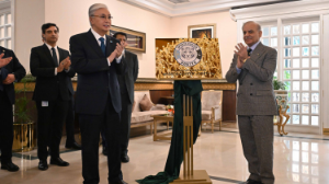 Qazaqstan Prezıdenti men Pákistan Premer-mınıstri mádenı ortalyqtar jáne «Dostyq» sport kesheniniń ashylý rásimine qatysty