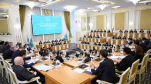 Aýyl partıasy qazaqstandyqtardy jańa Konstıtýsıany qoldaýǵa shaqyrdy