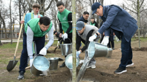 الماتى اكىمى «تازارۋ كۇنىنە» ارنالعان جالپىقالالىق سەنبىلىككە قاتىستى