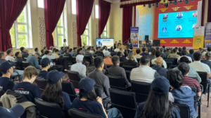 Almatyda ákeler forýmy ótti